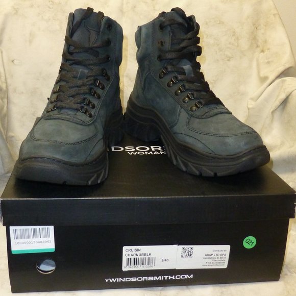 Windsor Smith Nubuck Leather Ankle Boots Sz 9 NEW - Picture 1 of 9